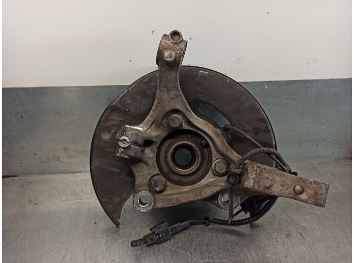Recambio de mangueta delantera izquierda para opel insignia berlina 2.0 cdti cat referencia OEM IAM 308245 