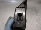 Recambio de mando elevalunas trasero izquierdo para opel astra j sports tourer 1.7 16v cdti referencia OEM IAM 13301888 