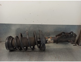 Replacement front left shock absorber for Ford Focus sedan (CAP) 2.0 TDCi CAT OEM IAM reference 13245976 
