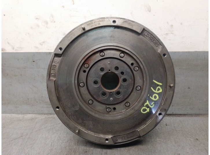 Replacement flywheel for Volvo C30 1.6 Diesel cat OEM IAM reference C0703385 VALEO