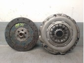 Replacement clutch kit for Volvo C30 1.6 Diesel CAT OEM IAM reference 31256717 VALEO