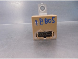 Recambio de mangueta trasera derecha para mitsubishi space wagon (n80/n90) 2.4 gdi cat referencia OEM IAM MD332124 0680005220 DE