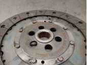 Replacement clutch kit for Volvo C30 1.6 Diesel CAT OEM IAM reference 31256717 VALEO