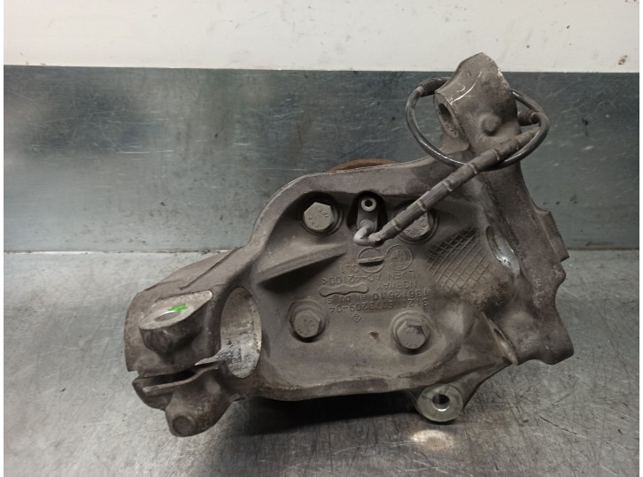 Replacement left front stub axle for BMW 3 Series saloon (E90) 2.0 turbodiesel CAT OEM IAM reference 31216773209 