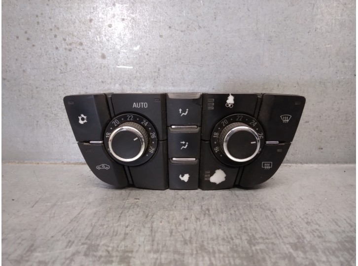 Recambio de mando climatizador para opel astra j sports tourer 1.7 16v cdti referencia OEM IAM 13343707 