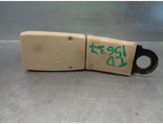 Recambio de enganche cinturon para lexus ls430 (ucf30) básico (07.2003) referencia OEM IAM D011802  TRA DER.