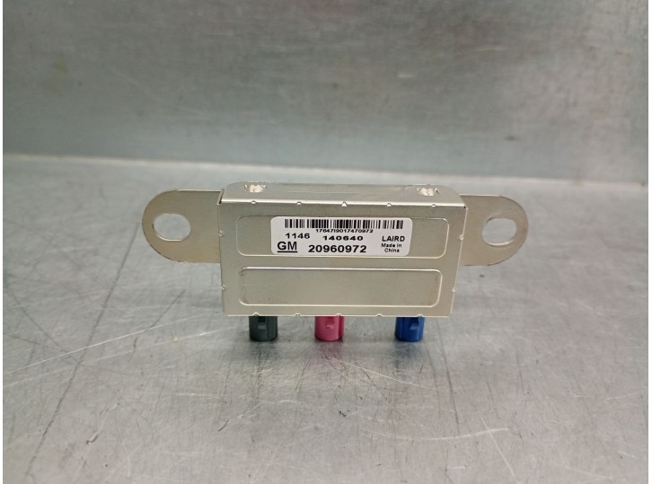 Recambio de antena para opel mokka / mokka x (j13) 1.4 (_76) referencia OEM IAM 20960972 