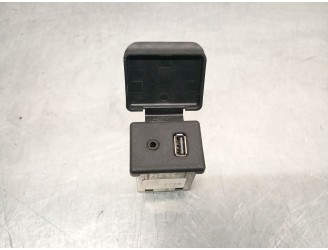 Recambio de soporte / guia puerta corredera para chrysler grand voyager v (rt) 2.8 crd referencia OEM IAM 5020921AB 5020921AB  2