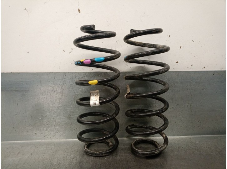 Recambio de muelle amortiguacion para hyundai i10 iii (ac3, ai3) 1.2 mpi referencia OEM IAM 55335K700 55330K7000 