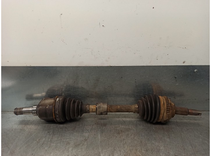 Recambio de transmision delantera izquierda para chrysler voyager (rg) 2.8 crd cat referencia OEM IAM P04641855ACA - TPD1535A132