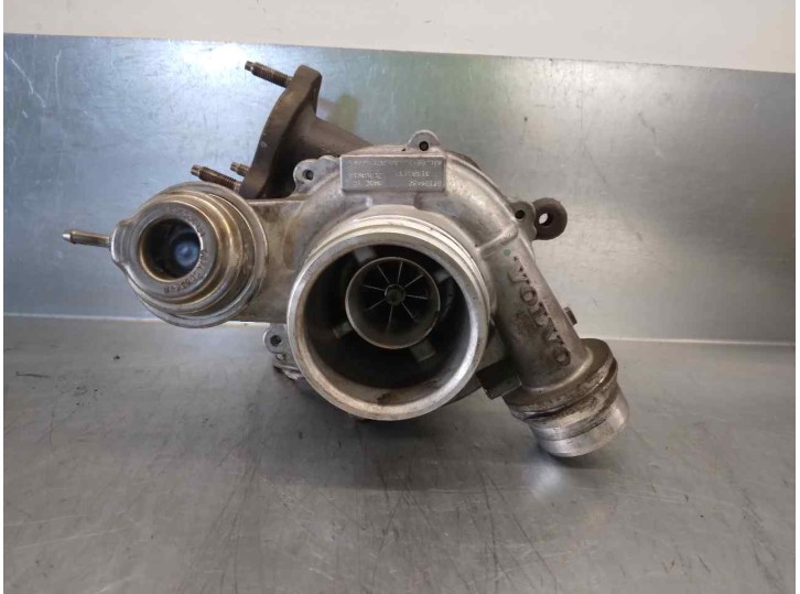 Replacement turbocharger for Volvo V40 Basic OEM IAM reference 31380130 8362641 GARRETT