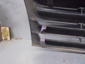 Recambio de rejilla delantera para mitsubishi space wagon (n80/n90) 2.4 gdi cat referencia OEM IAM MR275627  