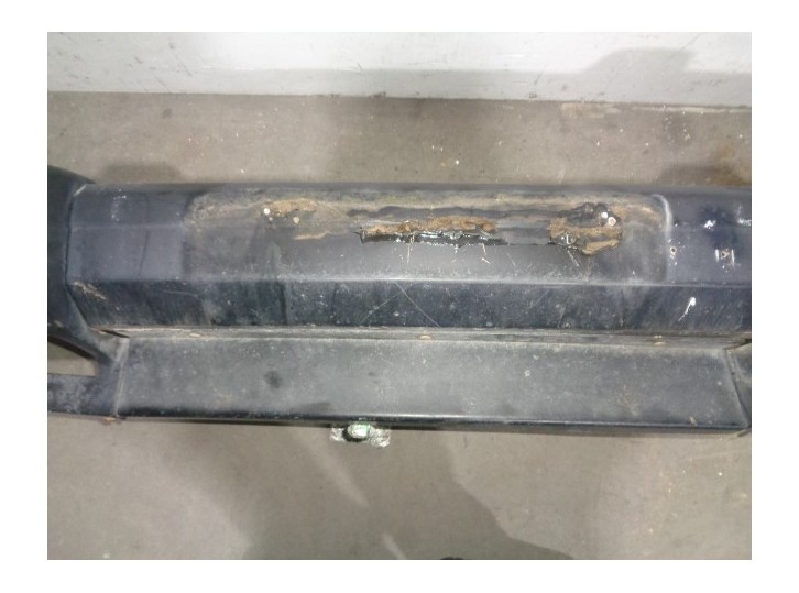 Recambio de paragolpes delantero para jeep cherokee (j) 2.5 turbodiesel referencia OEM IAM 5EE85S3XAB NEGRO DE HIERRO 