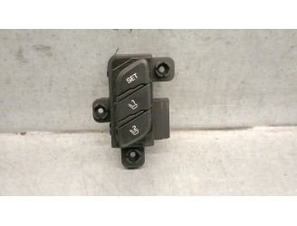 Recambio de mando multifuncion para hyundai ioniq (ae) 1.6 gdi hybrid referencia OEM IAM 93250G2000  3F86301000