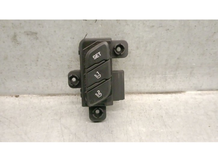 Replacement multifunction switch for Hyundai Ioniq (AE) 1.6 GDI Hybrid OEM IAM reference 93250G2000 3F86301000