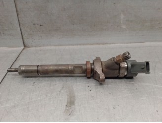 Replacement injector for Citroën C4 Coupé (LA_) 1.6 HDi OEM IAM reference 0445110188 0445110188 BOSCH