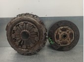 Recambio de kit embrague para ford fiesta berlina (dx) 1.3 cat referencia OEM IAM 1041766 689774 VALEO