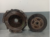 Recambio de kit embrague para ford fiesta berlina (dx) 1.3 cat referencia OEM IAM 1041766 689774 VALEO