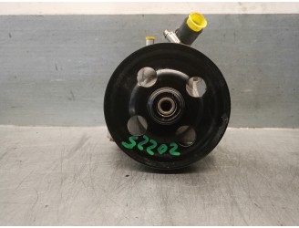Replacement power steering pump for Ford Mondeo sedan (CA2) 2.0 TDCi CAT OEM IAM reference 6G913A969CE 