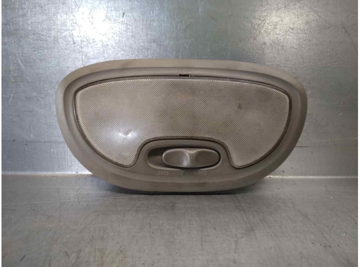 Recambio de luz interior para daewoo tacuma cdx referencia OEM IAM 96264357  