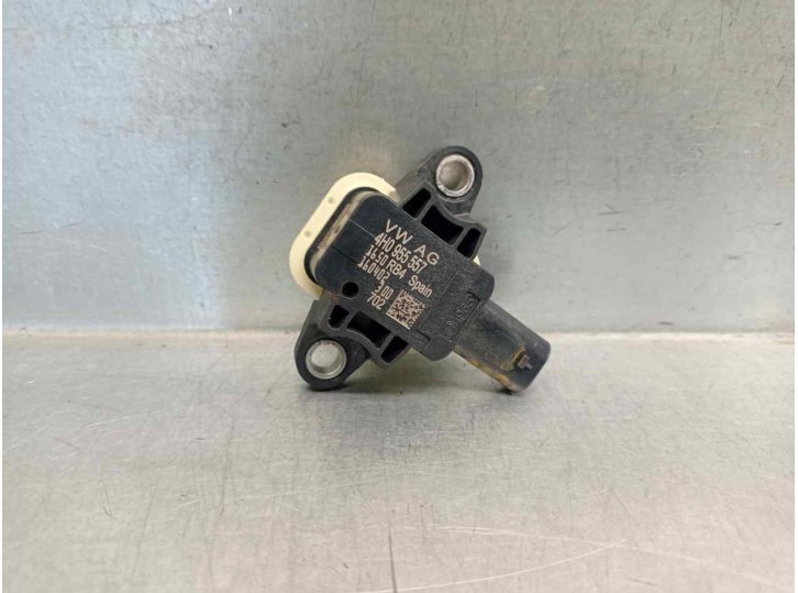 Recambio de sensor impacto para skoda fabia 1.2 tsi referencia OEM IAM 4H0955557 