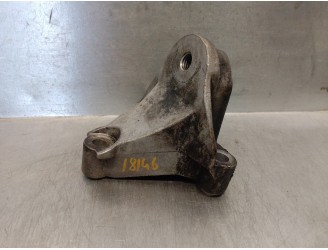 Recambio de soporte motor para renault grand scénic ii (jm0/1_) 1.9 dci (jm0g, jm12, jm1g, jm2c) referencia OEM IAM 8200072747C 