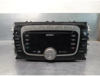 Replacement audio system / CD radio for Ford Mondeo sedan (CA2) 2.0 TDCi CAT OEM IAM reference 7S7T18C939DD 