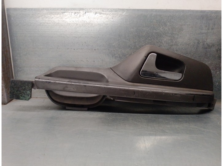Replacement left rear interior door handle for Seat Ibiza (6K1) 1.9 SDI OEM IAM reference 6K4837113 5 DOORS
