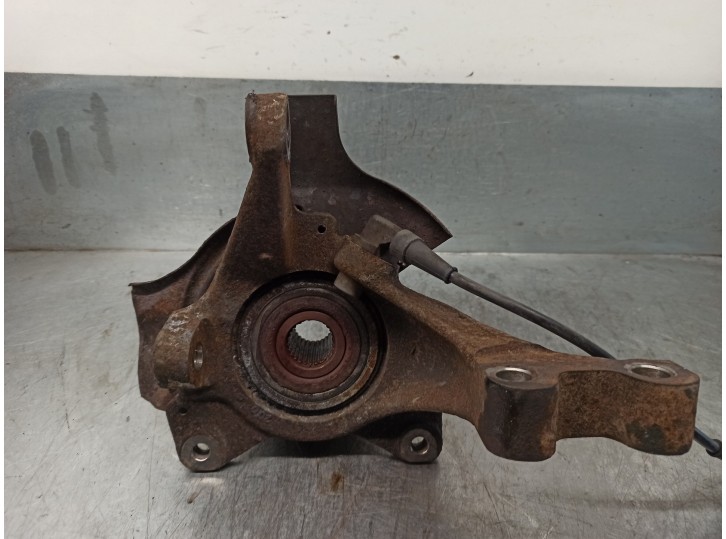 Recambio de mangueta delantera izquierda para renault espace /grand espace (je0) 2.2 turbodiesel referencia OEM IAM 7700875820  