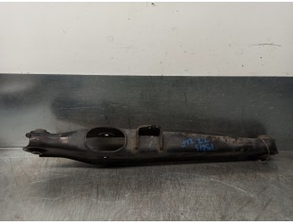Recambio de brazo suspension inferior trasero izquierdo para mitsubishi lancer berlina (cy0) inform referencia OEM IAM 4113A011 