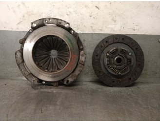 Recambio de kit embrague para renault clio ii fase i (b/cbo) 1.6 referencia OEM IAM 7700106520 7700106520 