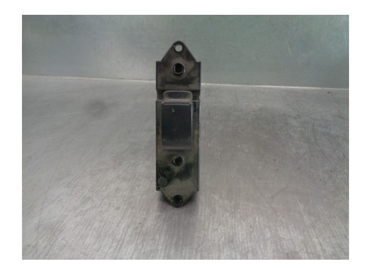 Recambio de mando elevalunas trasero izquierdo para mitsubishi lancer berlina (cy0) inform referencia OEM IAM 8608A067  
