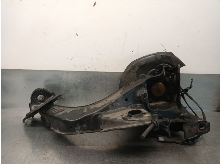 Recambio de mangueta trasera derecha para bmw 2 active tourer (f45) 218 d referencia OEM IAM 33326851580 33326851580 