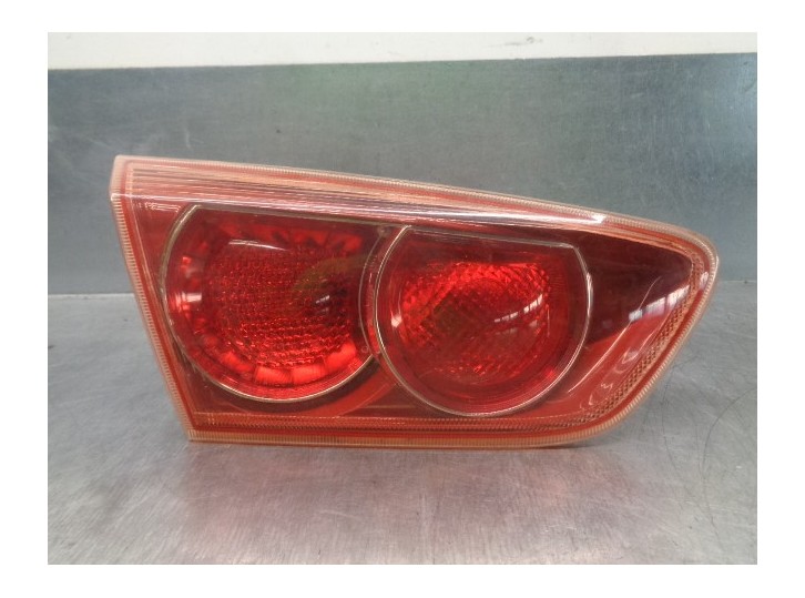 Recambio de piloto trasero izquierdo para mitsubishi lancer berlina (cy0) inform referencia OEM IAM 8337A079 DE PORTON
