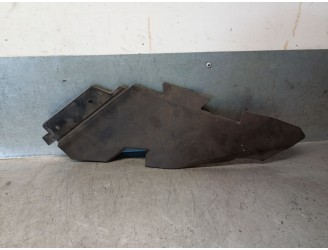 Recambio de molduras delanteras para mercedes-benz clase b sports tourer (w245) b 180 cdi (245.207) referencia OEM IAM A16982103