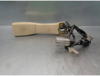 Recambio de enganche cinturon para lexus ls430 (ucf30) básico (07.2003) referencia OEM IAM 7323050102A2 8 PINES DEL IZ.