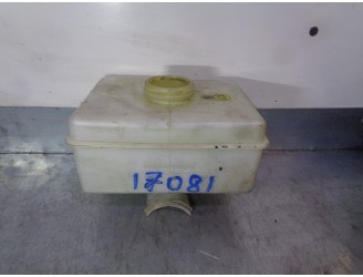 Recambio de deposito servo para nissan atleon nissan atleon referencia OEM IAM 472109X401  WABCO