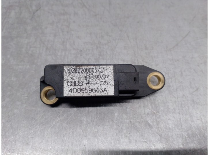 Recambio de sensor airbag para audi a8 (d2) 4.2 v8 32v referencia OEM IAM 4D0959643D 