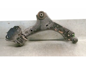 Recambio de brazo suspension inferior delantero derecho para land rover freelander 2 (l359) 2.2 td4 4x4 referencia OEM IAM 6G9N3