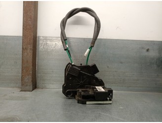 Recambio de cerradura puerta trasera derecha para ssangyong xlv suv e-xgi 160 referencia OEM IAM 7131035001  