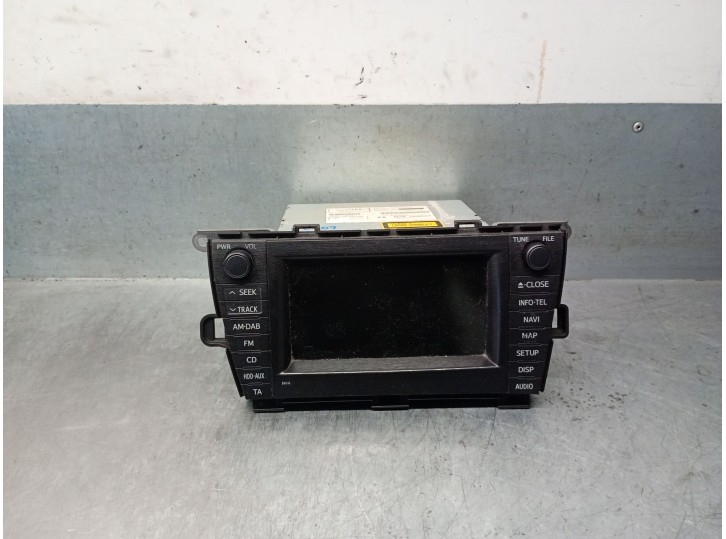 Recambio de pantalla multifuncion para toyota prius (nhw30) executive referencia OEM IAM 8611360V830 8611360V830 