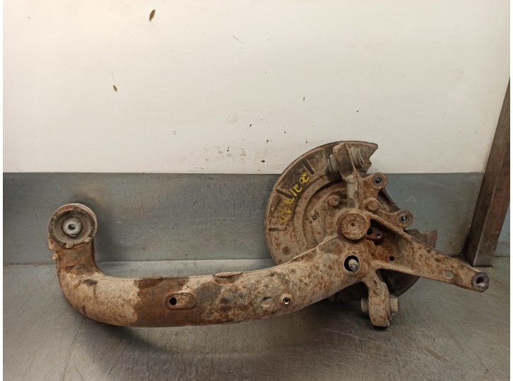 Recambio de mangueta trasera derecha para mg serie 75 (rj) 2.0 16v cdt referencia OEM IAM 204D2 CESTA 39B