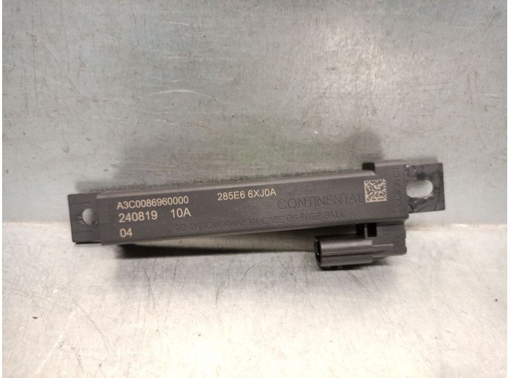 Recambio de antena para dacia duster (hm_) 1.0 tce 90 referencia OEM IAM 285E66XJ0A  