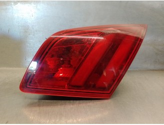 Recambio de piloto trasero derecho para peugeot 308 referencia OEM IAM 9677818280 DE PORTON 5 PUERTAS