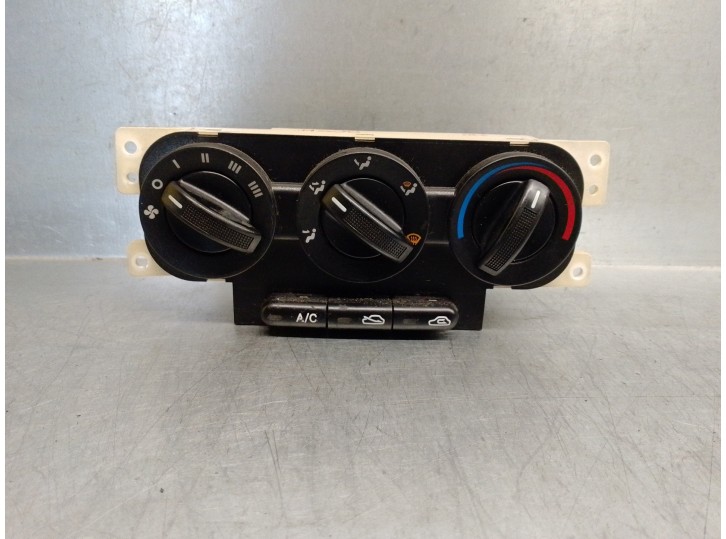Replacement heater / air conditioning control panel for Kia Shuma II 1.6 CAT OEM IAM reference 0K2N161190C 