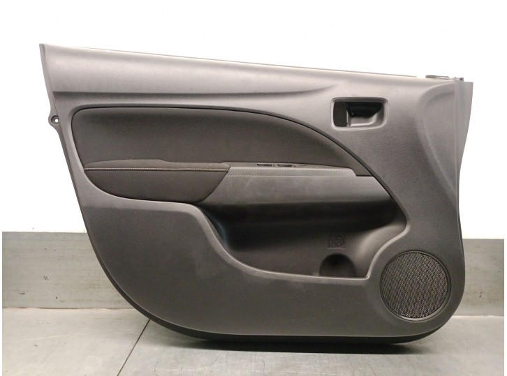 Replacement front left door panel trim for Mitsubishi Mirage / Space Star VI Hatchback (A0_A) 1.2 OEM IAM reference