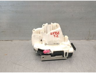 Recambio de cerradura puerta trasera izquierda para jeep grand cherokee iv (wk, wk2) 3.0 crd v6 4x4 referencia OEM IAM P04589923