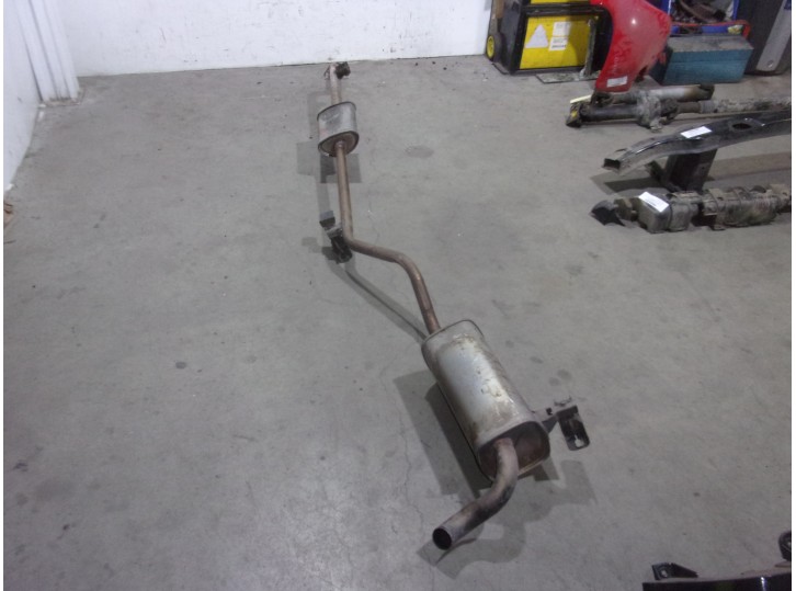 Recambio de tubo escape trasero para renault modus 1.5 dci diesel referencia OEM IAM 8200276381 8200023549D 8200113655D