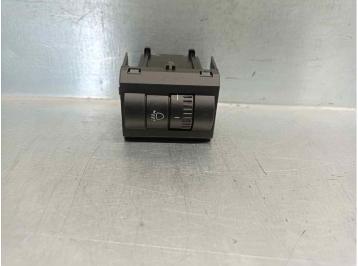 Recambio de mando luces salpicadero para skoda fabia 1.2 tsi referencia OEM IAM 6V0941333 