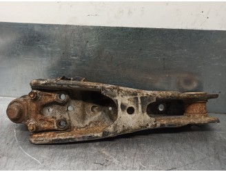 Recambio de brazo limpia trasero para suzuki grand vitara jb (jt) 1.9 ddis turbodiesel referencia OEM IAM 3882165J00  